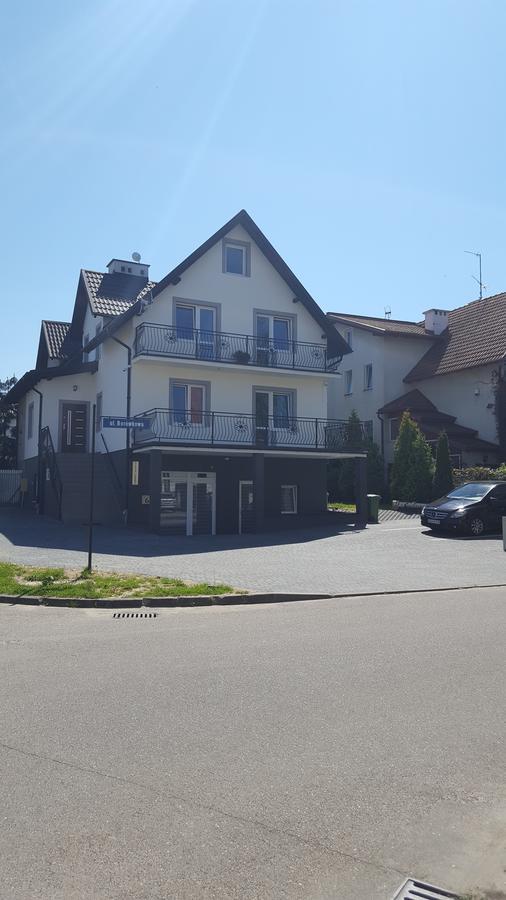 Villa Terra Pruszcz Gdanski ภายนอก รูปภาพ